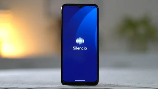 smartphone with the silencio app starting
