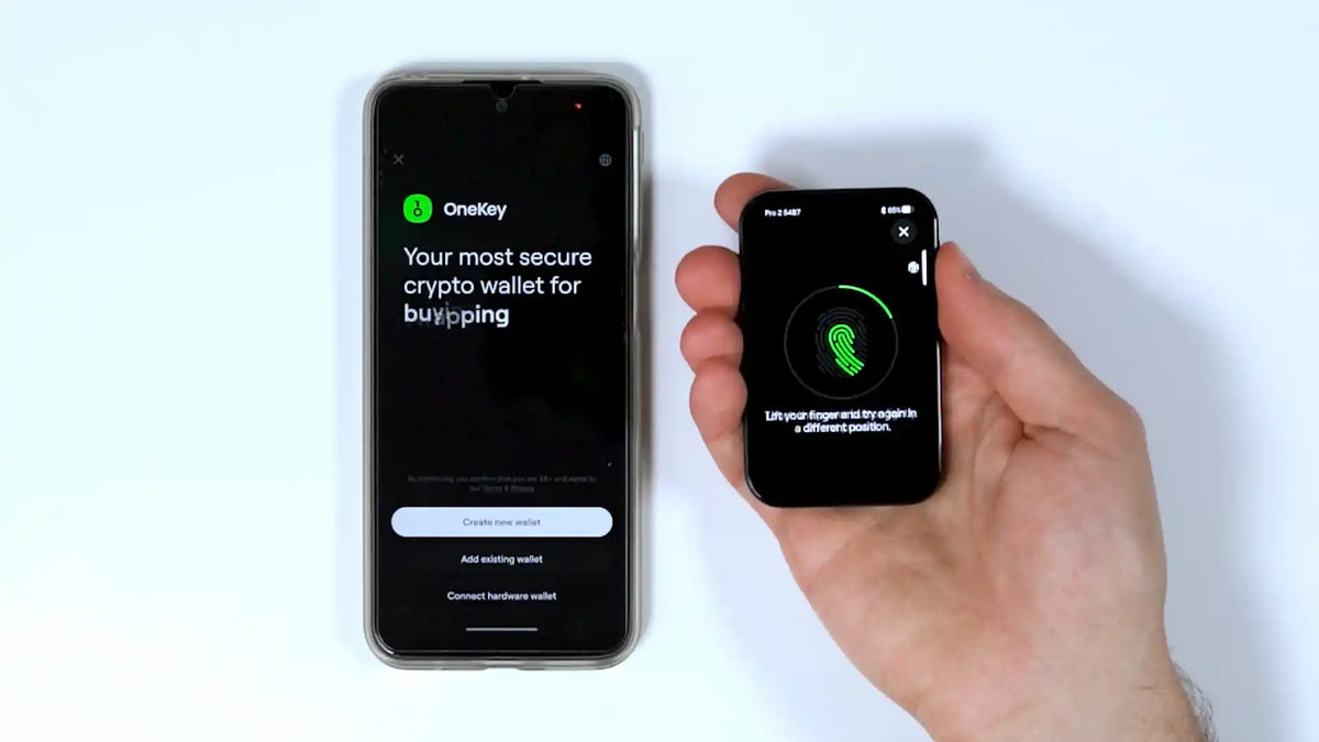 OneKey Pro 2 fingerprint sensor in side button